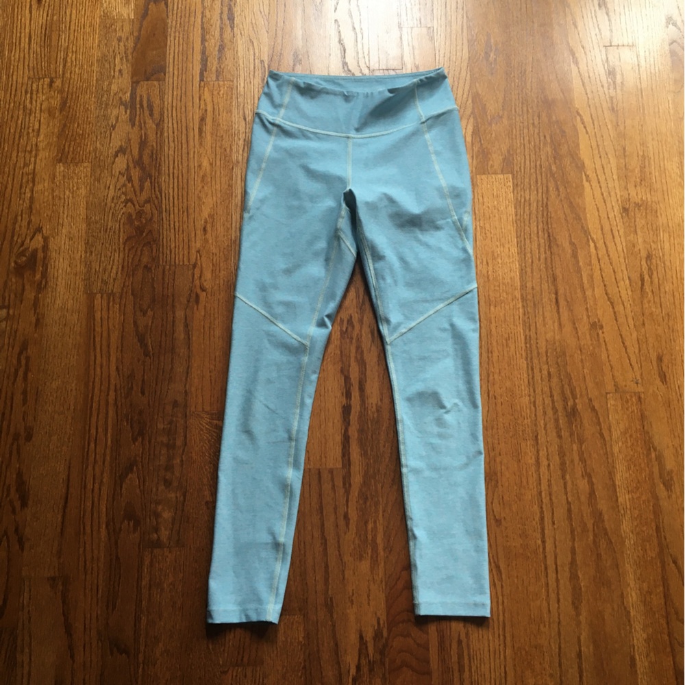 Outdoor Voices Sweat Tech Leggings Size Small
